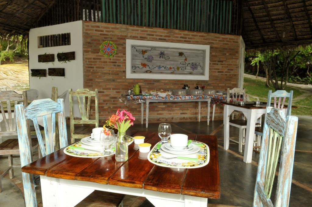 Hotel Refúgio do Corsário-Imbassai-Ba Esterno foto